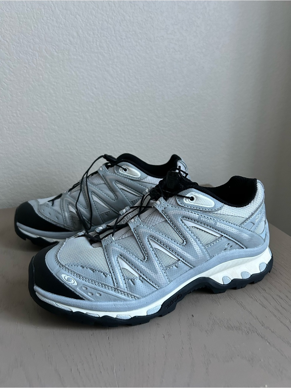 Salomon Women’s Trail Sneakers - Silver/Black XT-Quest Grey Black